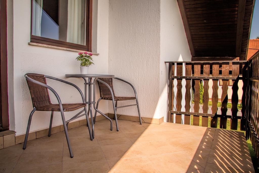 Apartment Silvia Slunj Δωμάτιο φωτογραφία