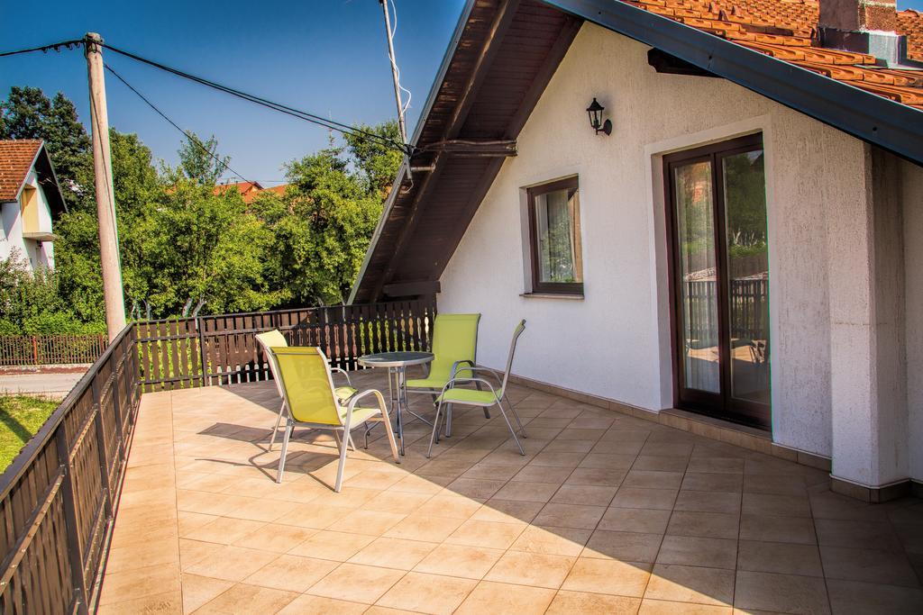 Apartment Silvia Slunj Δωμάτιο φωτογραφία
